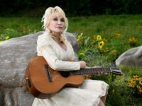 Trump Directs U.S. Flag Be Lowered in Honor of Dolly Parton: ‘Has Never Been Anyone Like Her&